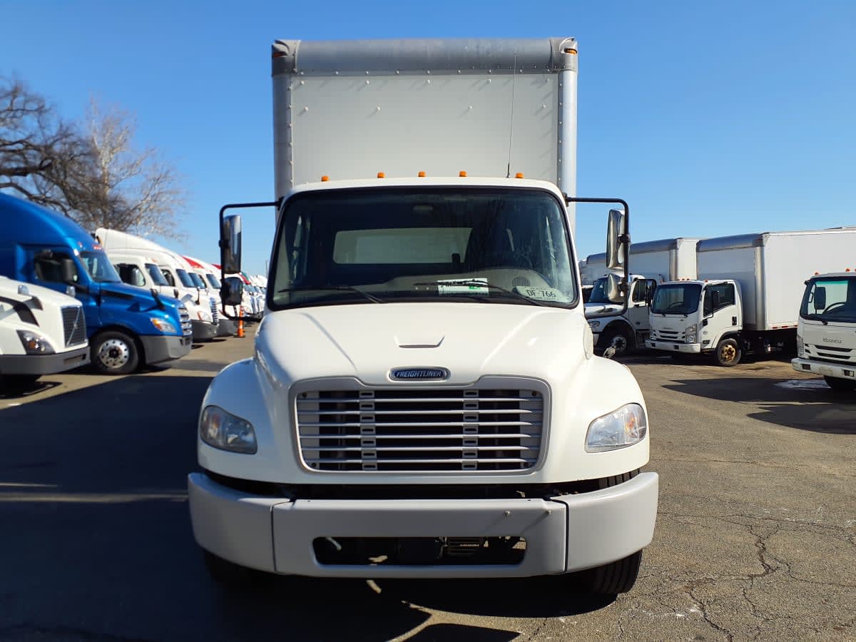 2021 Freightliner/Mercedes M2 106 231927