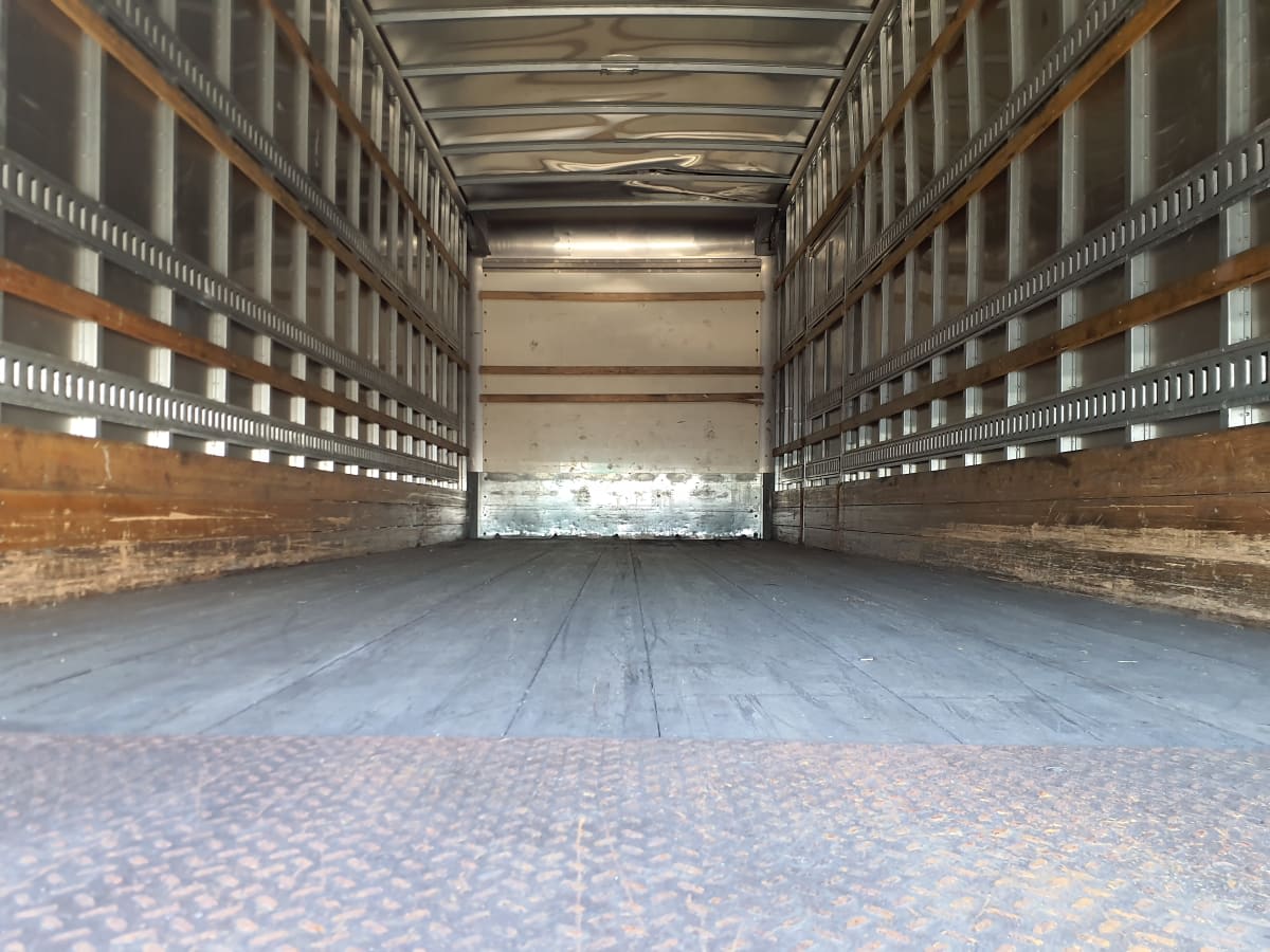 2021 Freightliner/Mercedes M2 106 231927