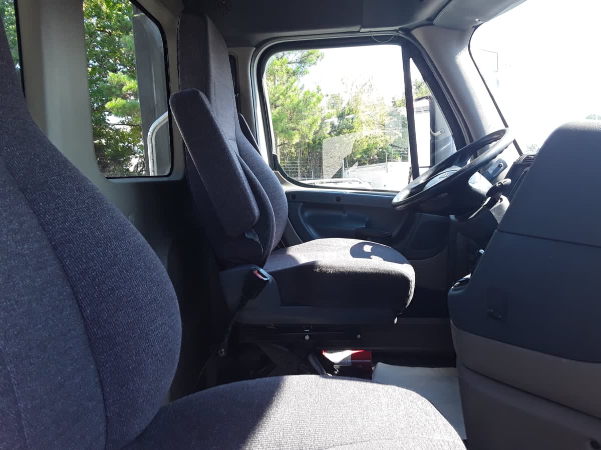 2020 Freightliner/Mercedes CASCADIA 125 232069