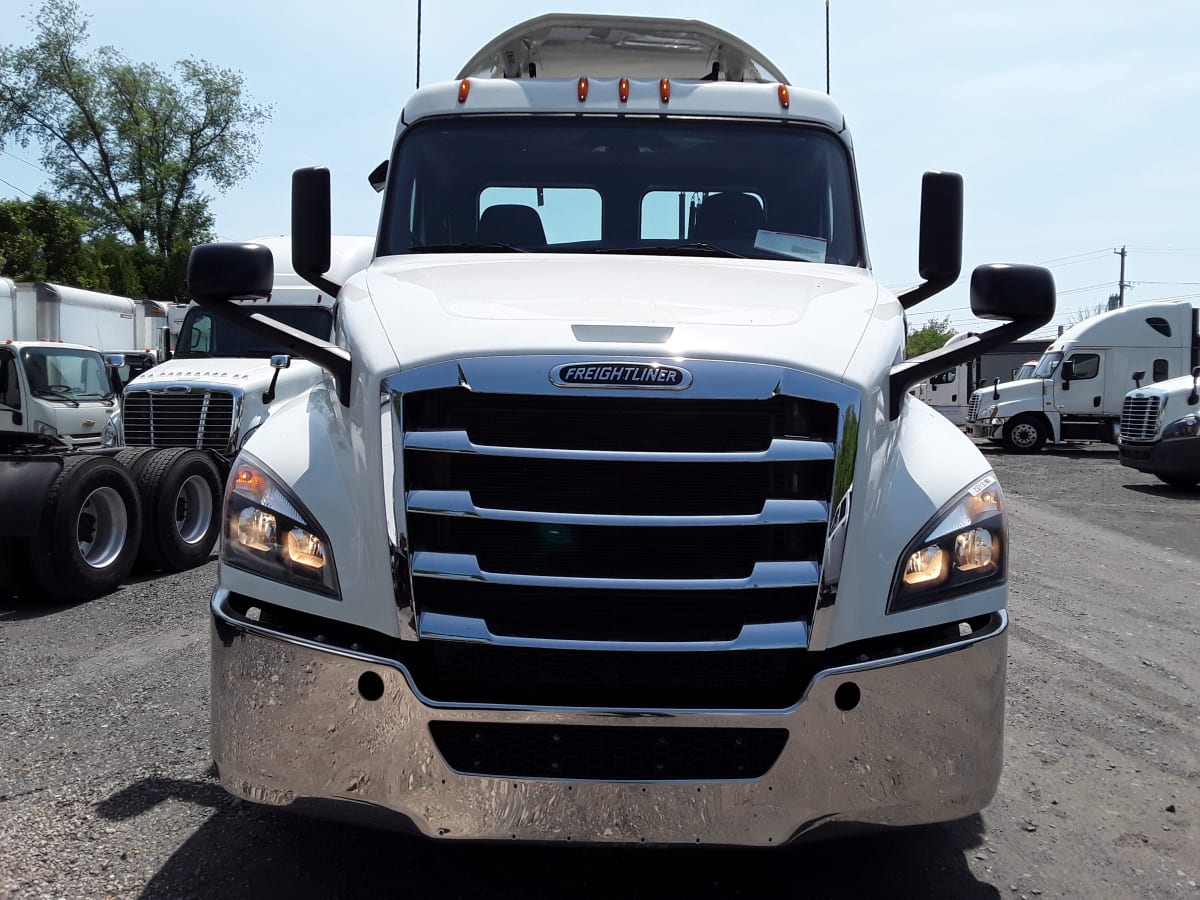 2020 Freightliner/Mercedes NEW CASCADIA PX12664 232130