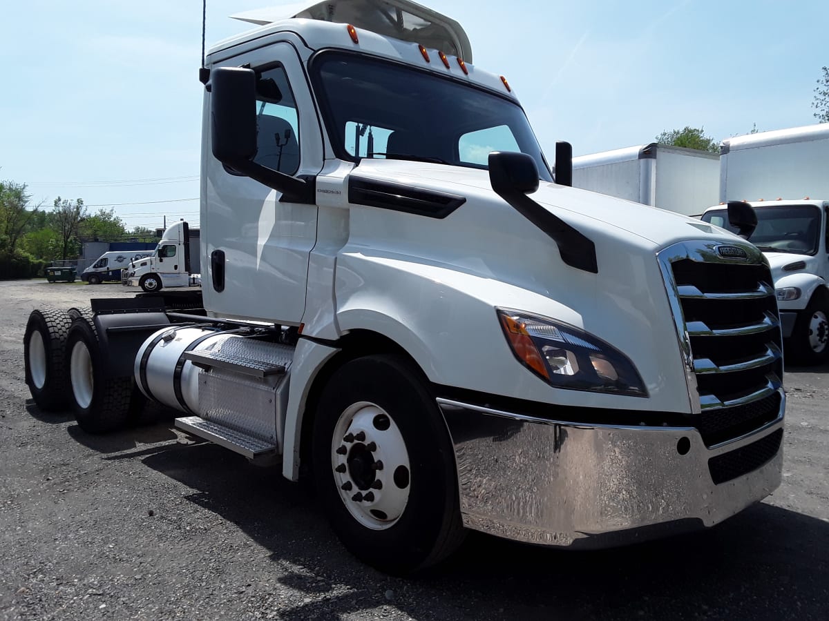 2020 Freightliner/Mercedes NEW CASCADIA PX12664 232130