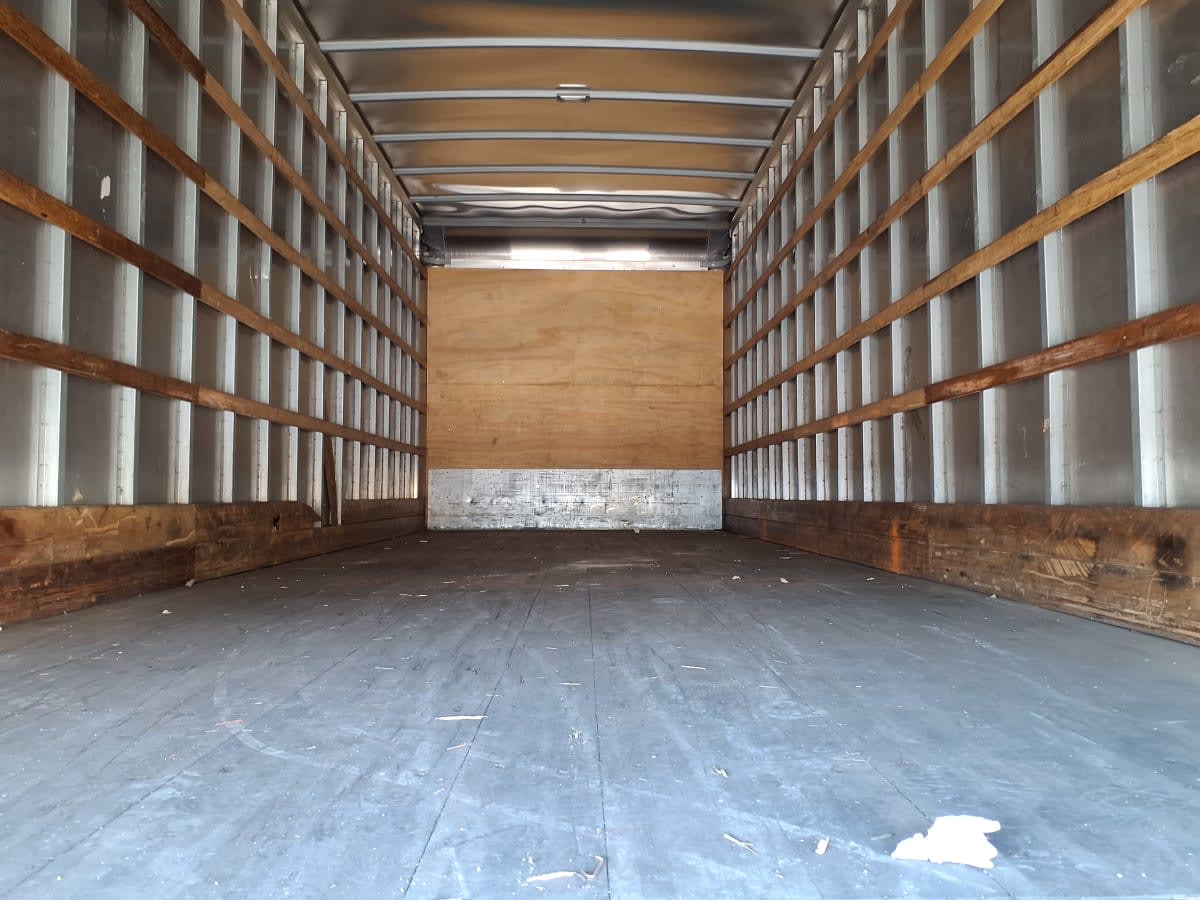 2020 Freightliner/Mercedes M2 106 232185