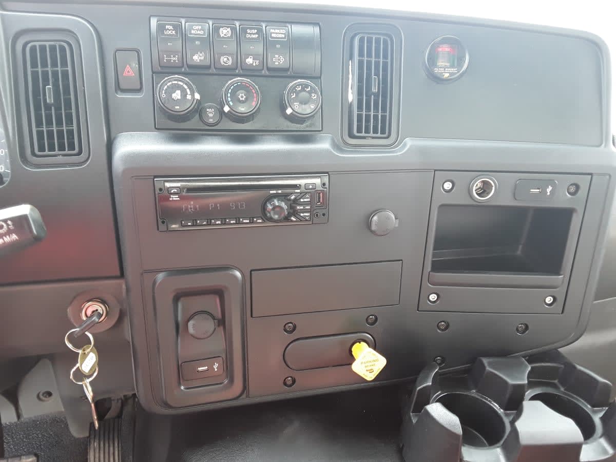 2020 Navistar International HV607 SBA 6X4 232236