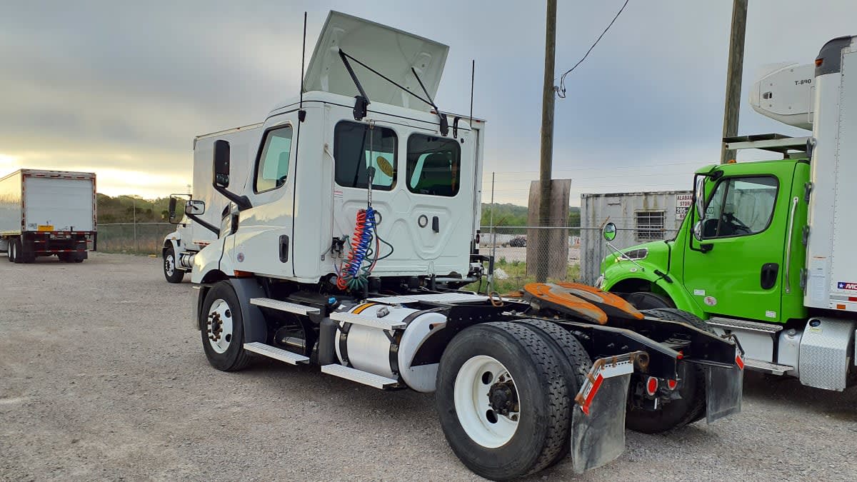 2020 Freightliner/Mercedes NEW CASCADIA 116 232356