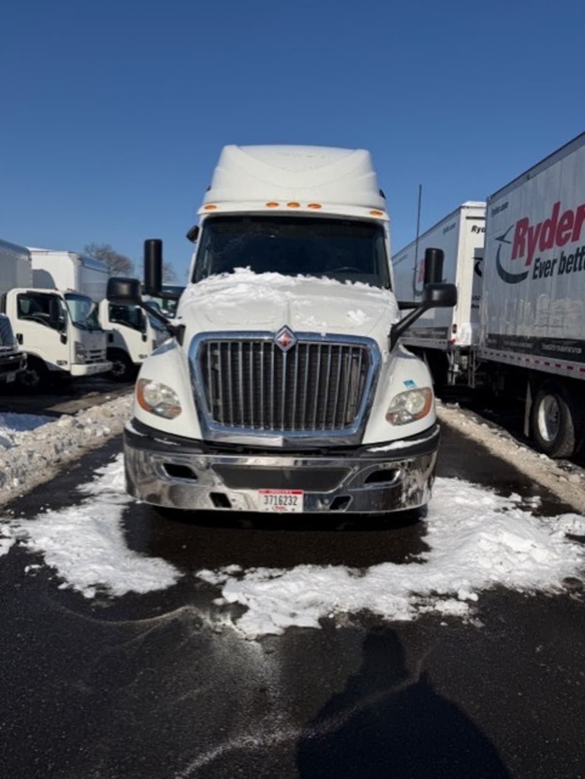 2020 International - image 2