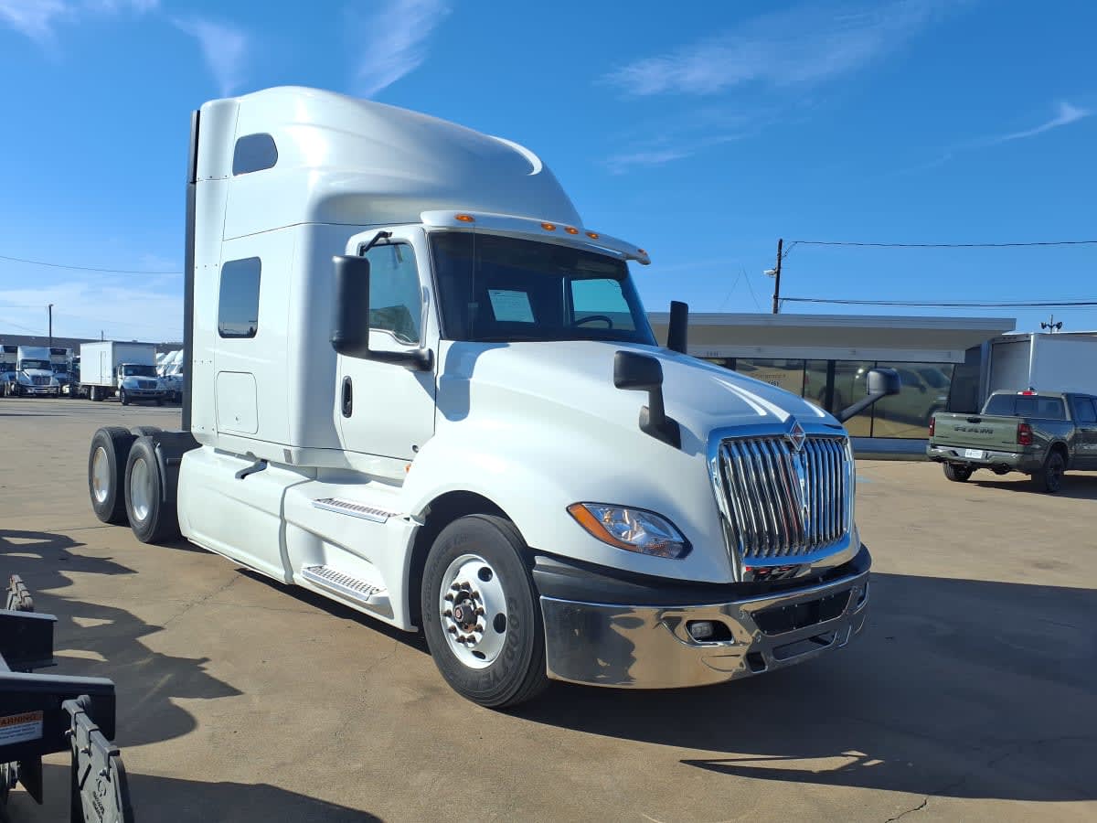 2020 Navistar International LT625 SLPR CAB 232409