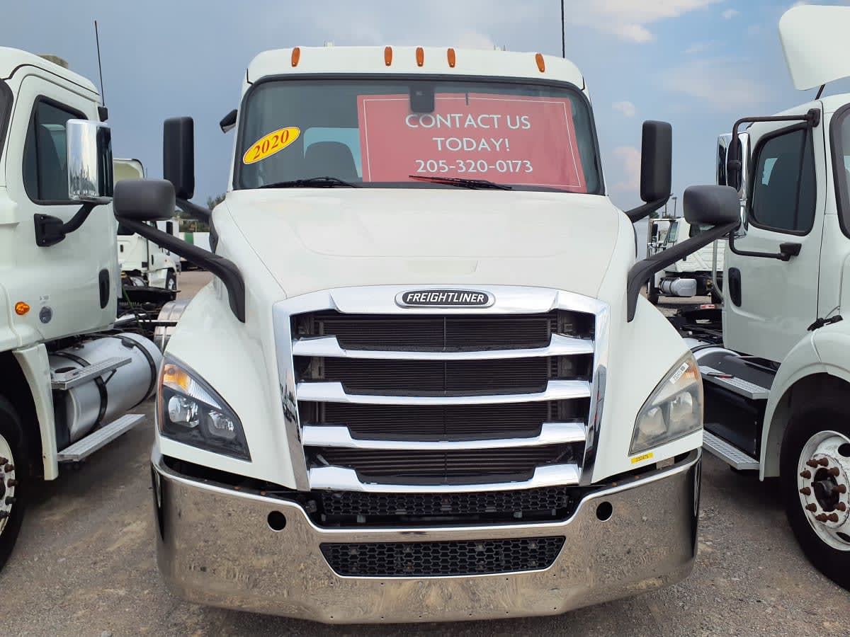 2020 Freightliner NEW CASCADIA 116 232475