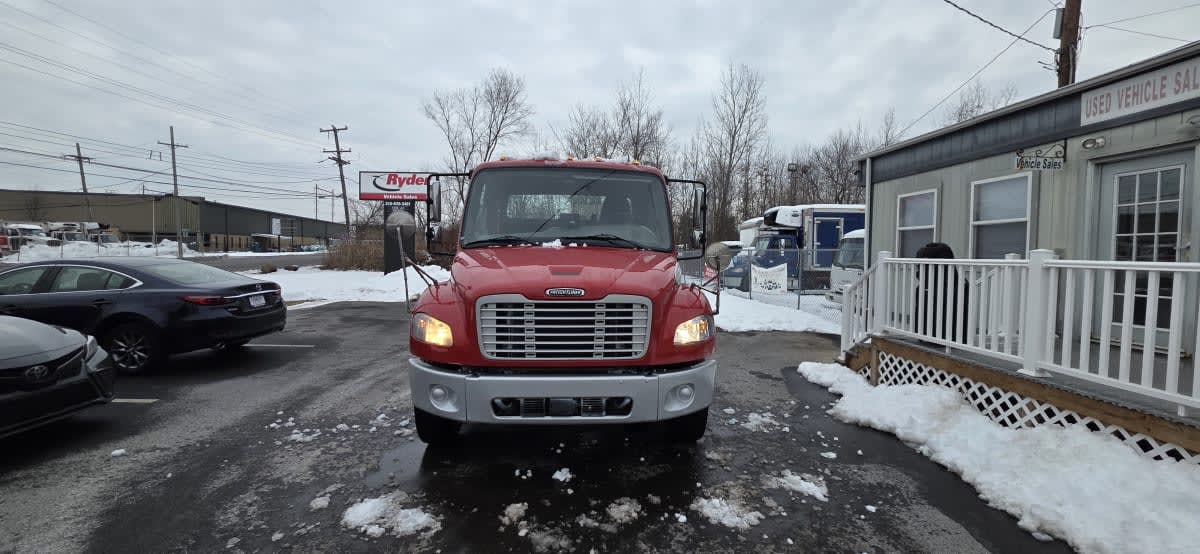 2020 Freightliner/Mercedes M2 106 232968