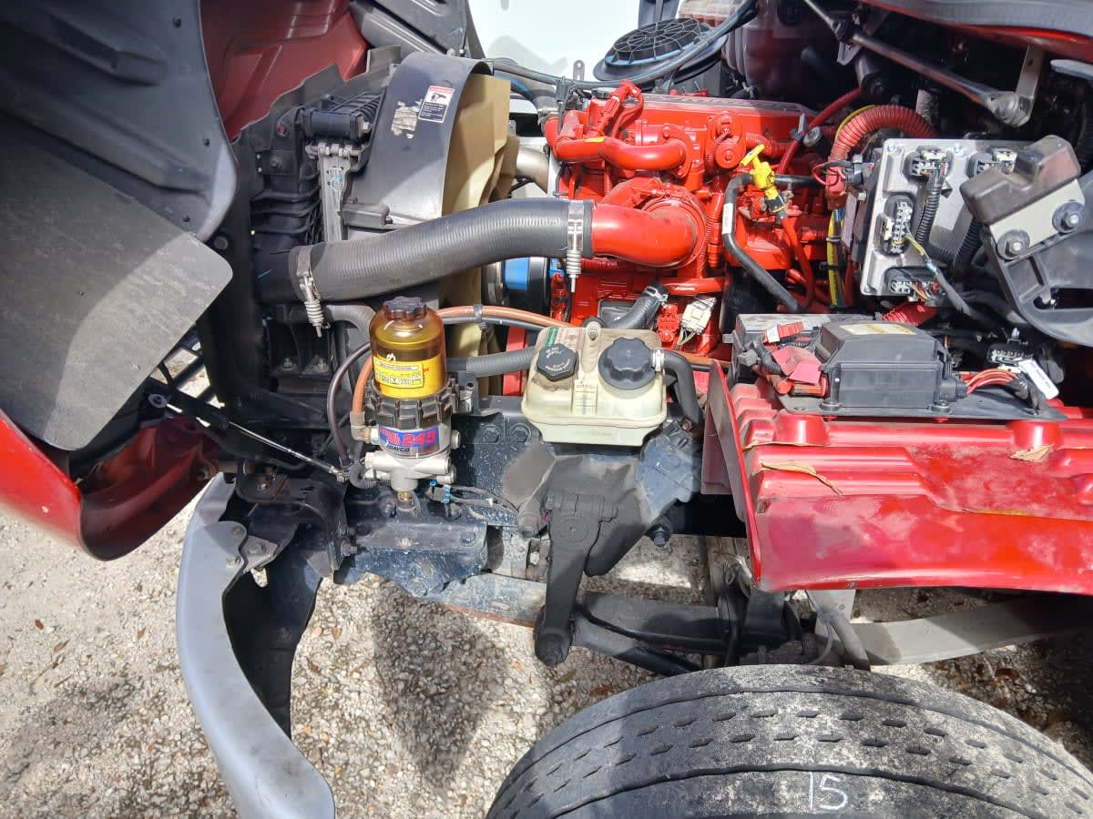 2020 Freightliner/Mercedes M2 106 233027