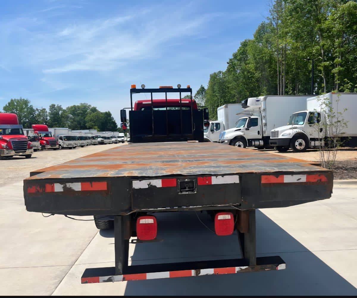 2020 Freightliner/Mercedes M2 106 233033