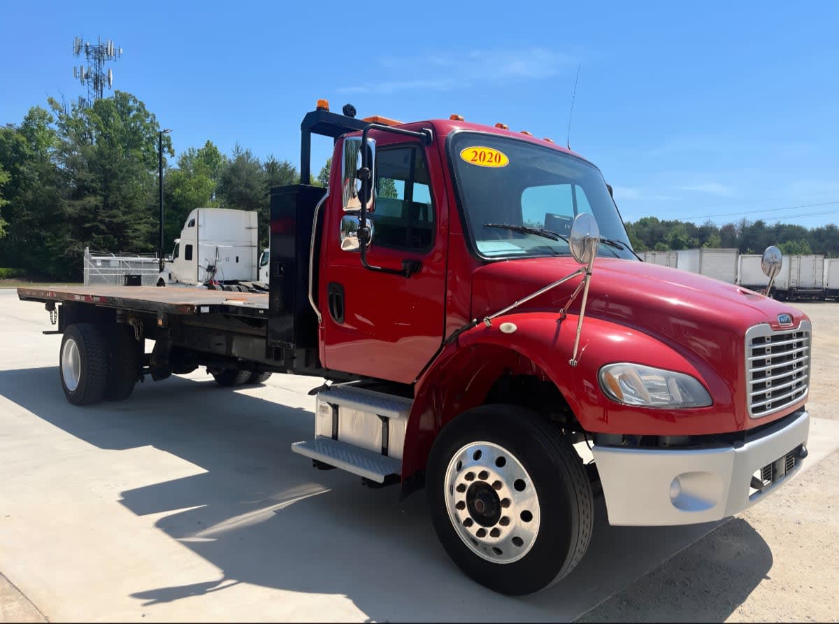 2020 Freightliner/Mercedes M2 106 233033