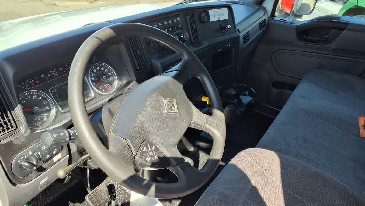 2020 Navistar International MV607 (4X2) 233054