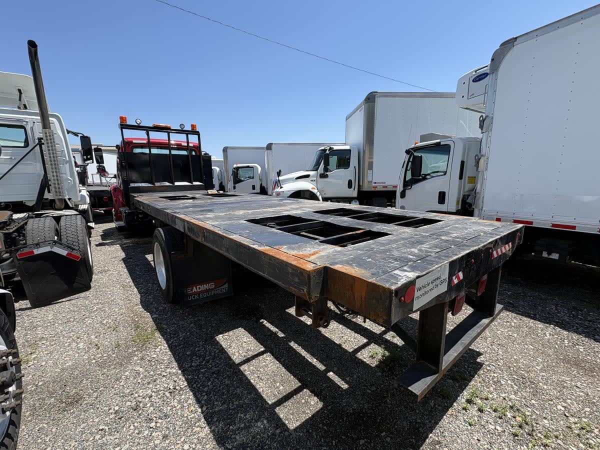 2020 Freightliner/Mercedes M2 106 233067