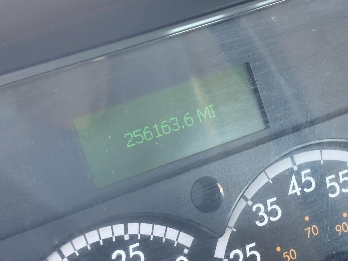 2020 Freightliner/Mercedes M2 106 233069