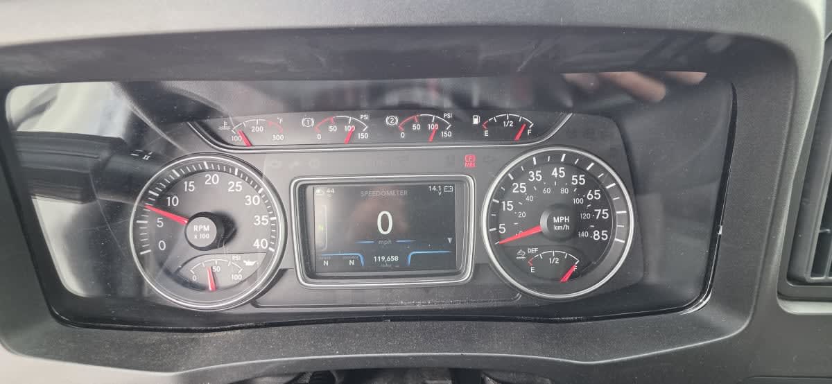 2020 Navistar International MV607 (4X2) 233121