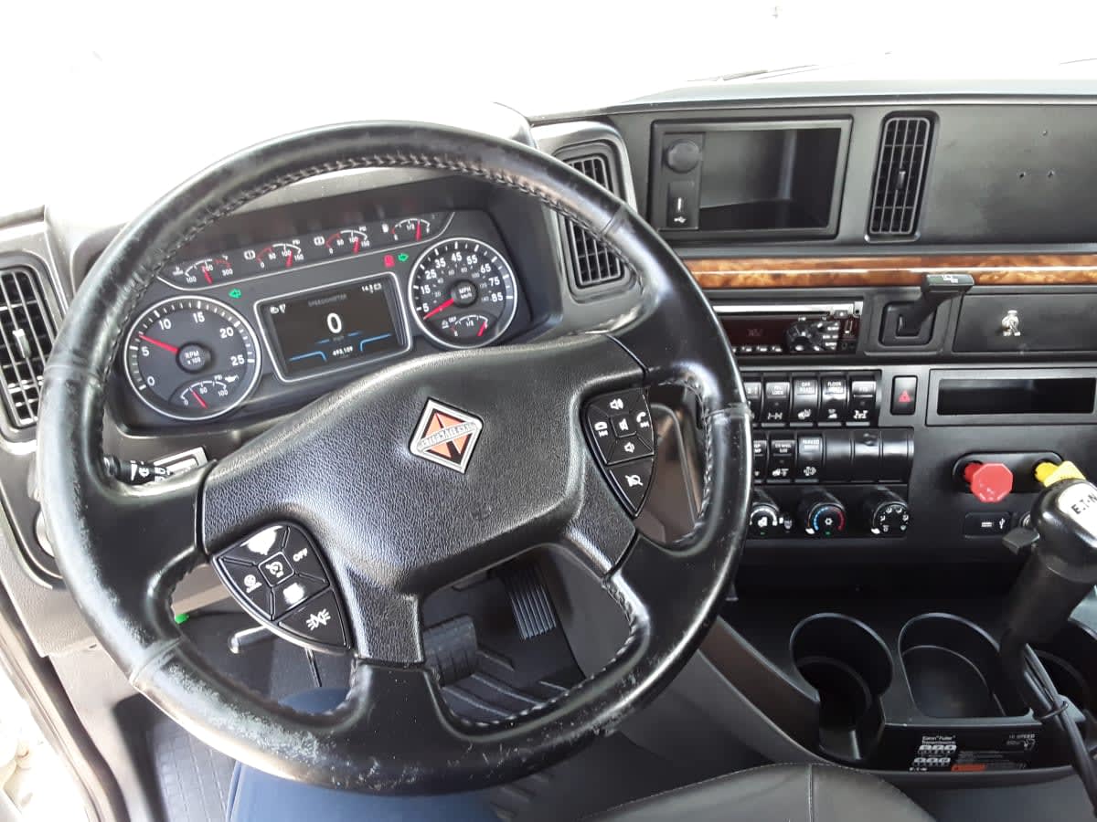 2020 Navistar International LT625 DAYCAB T/A 233139