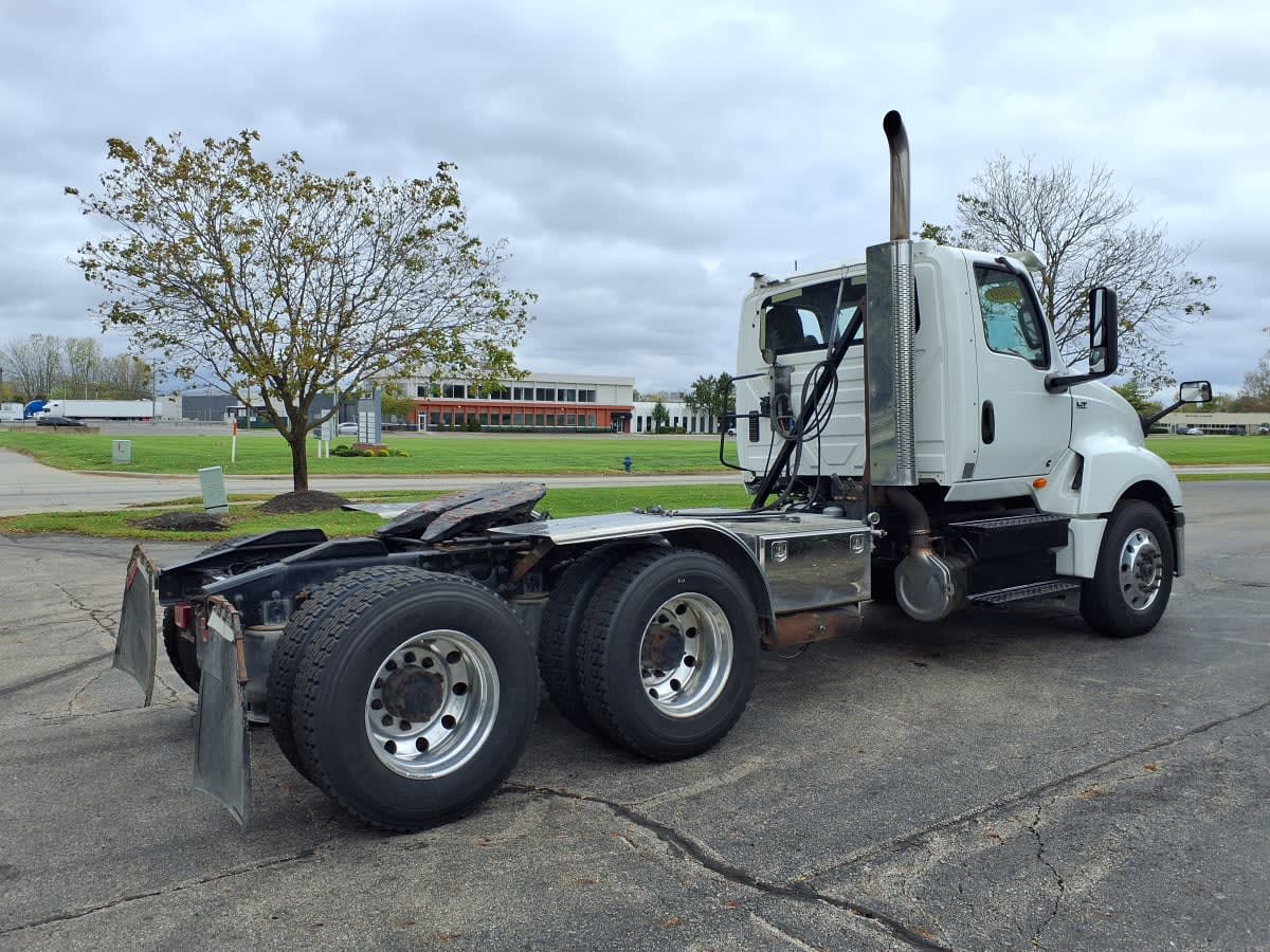 2020 International LT in Hilliard, OH — photo 4