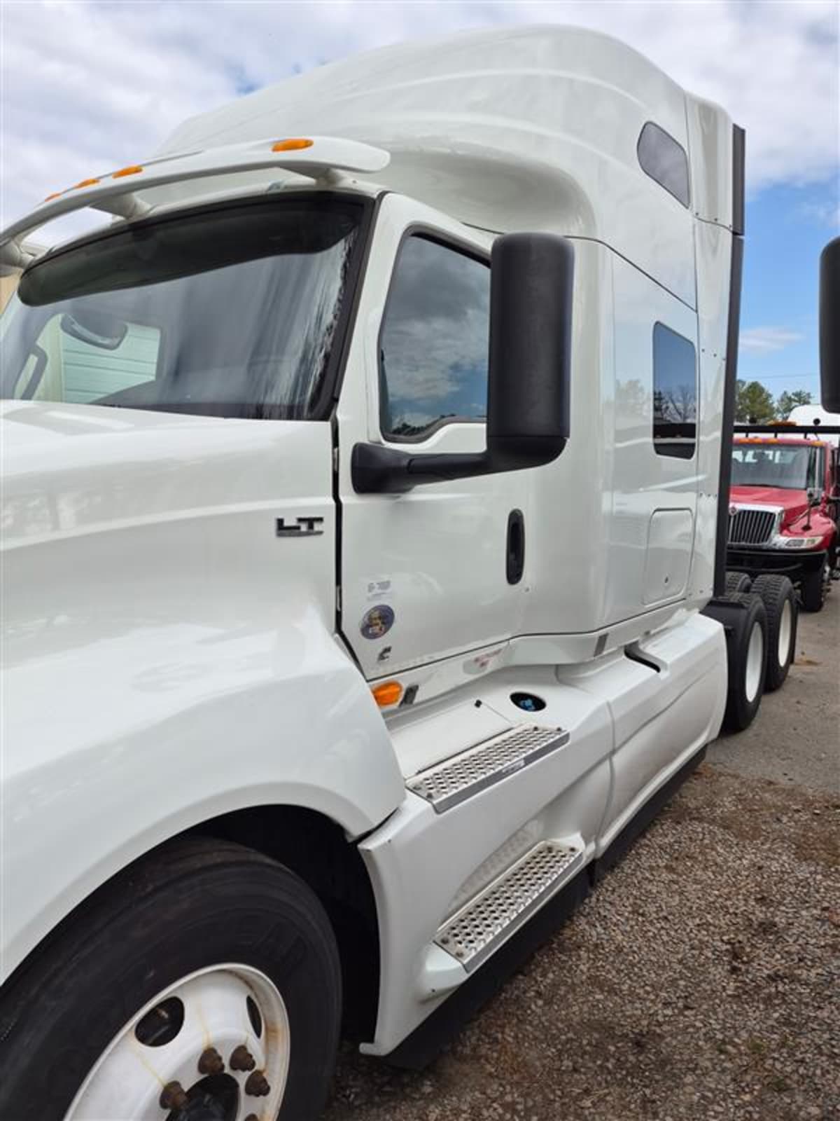 2020 Navistar International LT625 SLPR CAB 233151