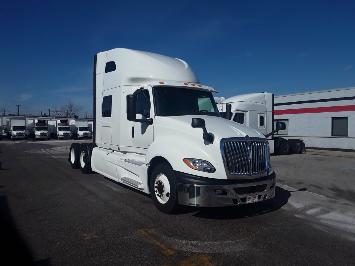 2020 Navistar International LT625 SLPR CAB 233153