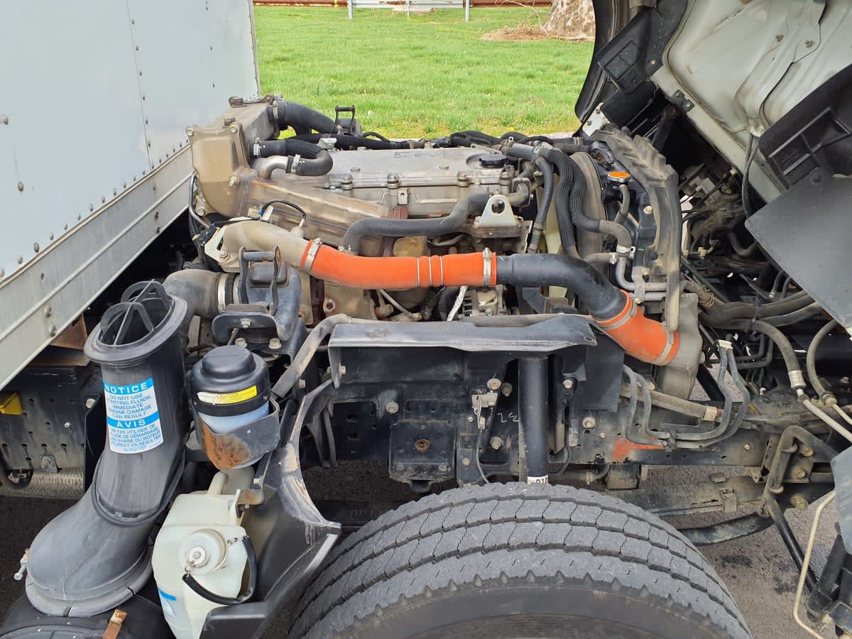 2019 Isuzu NPR HD 233388