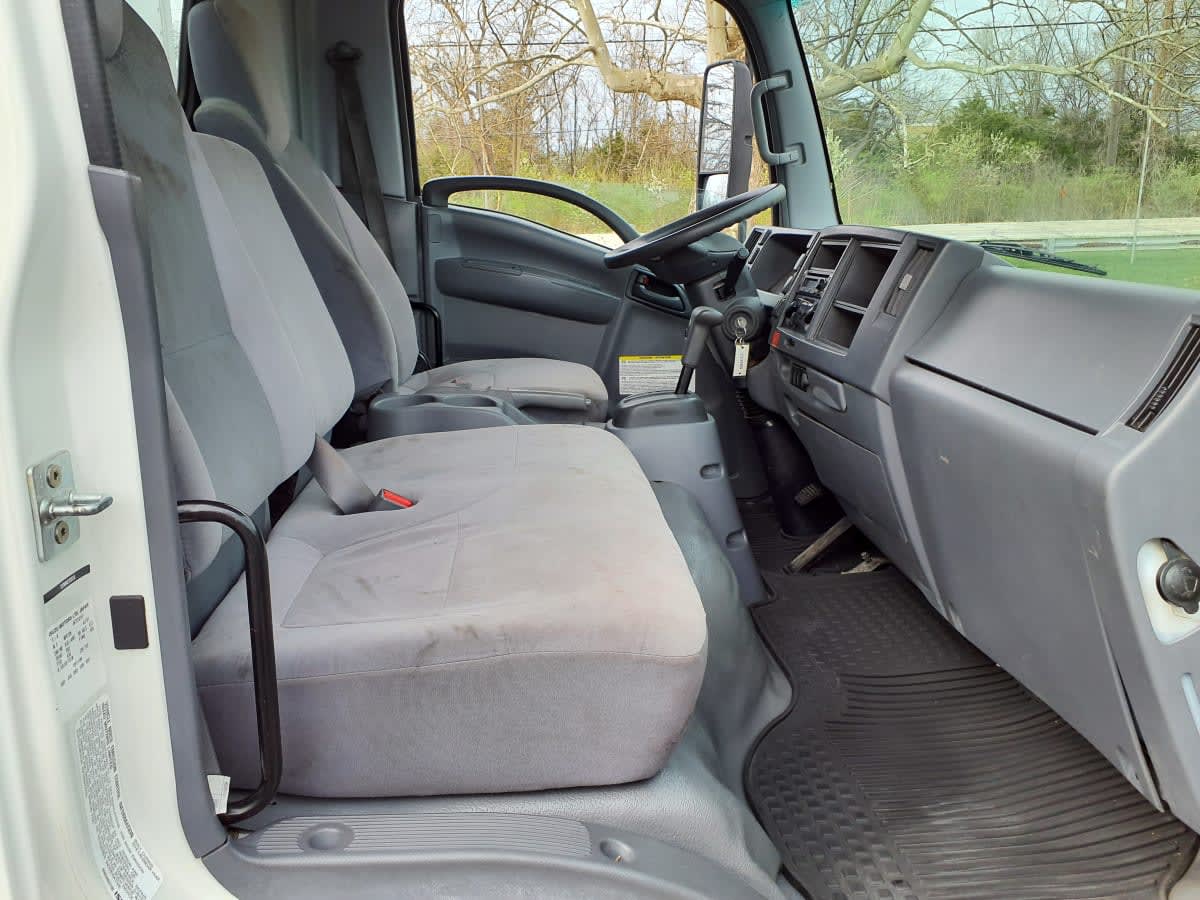 2019 Isuzu NPR HD 233388
