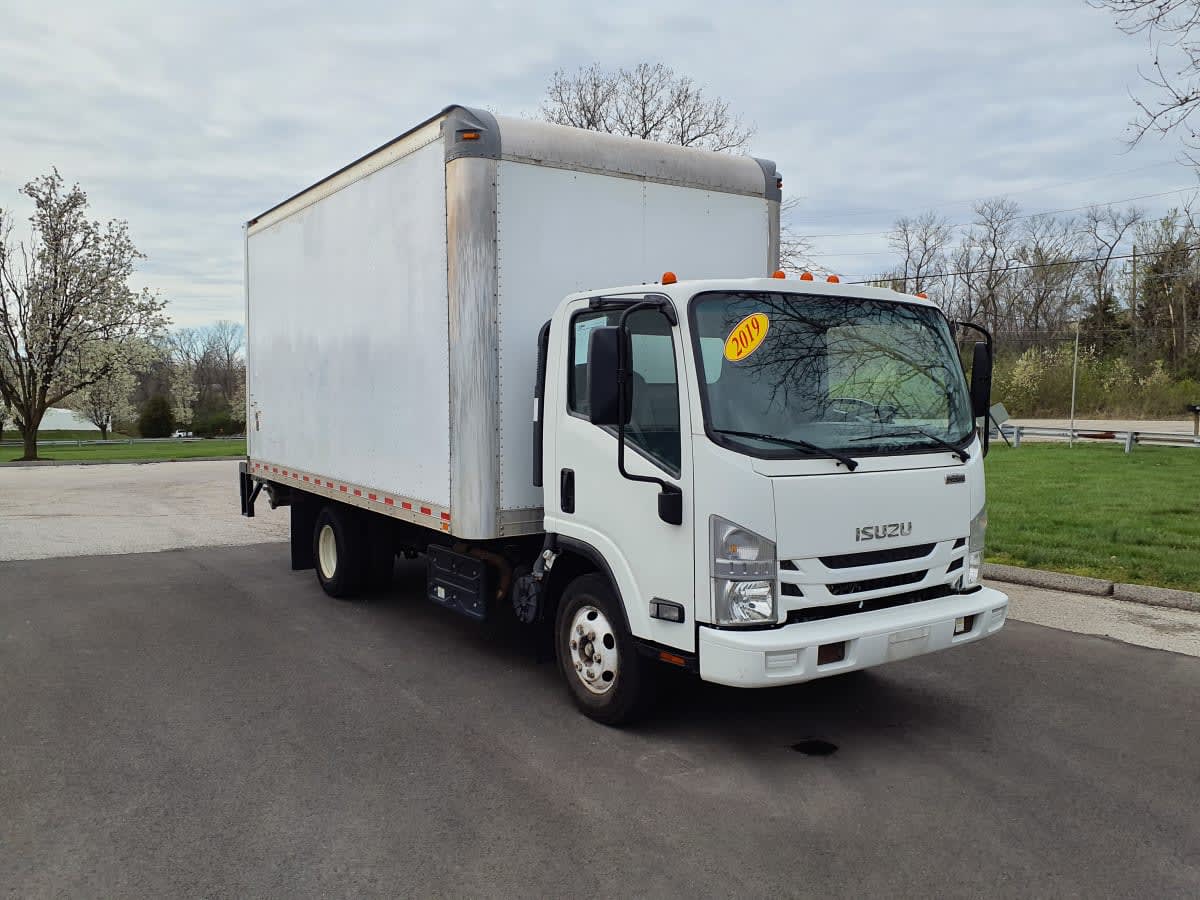 2019 Isuzu NPR HD 233388