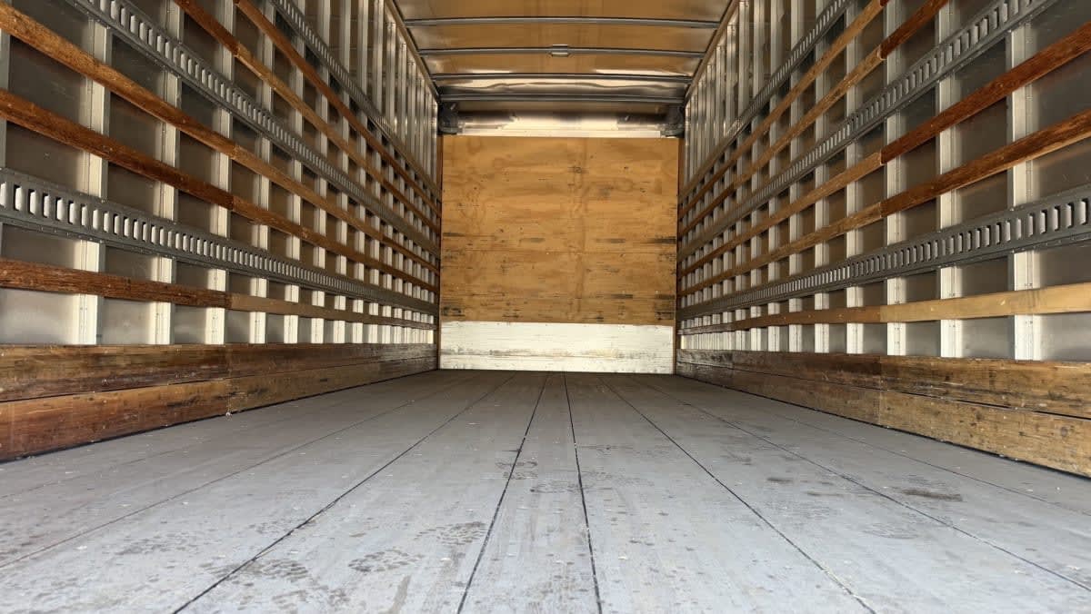 2020 Freightliner/Mercedes M2 106 233436