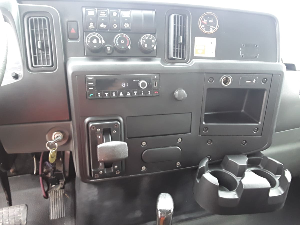 2020 Navistar International MV607 (4X2) 233556