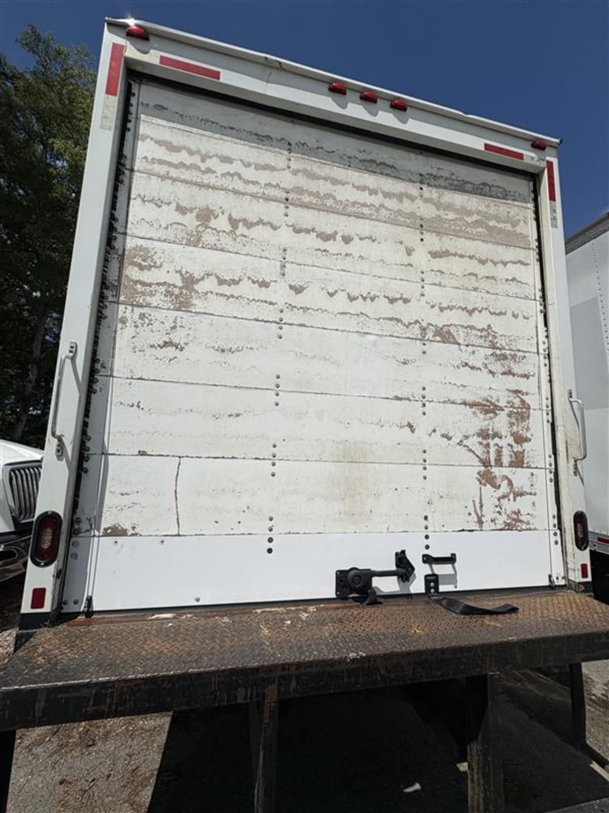 2020 Freightliner M2 106 233593