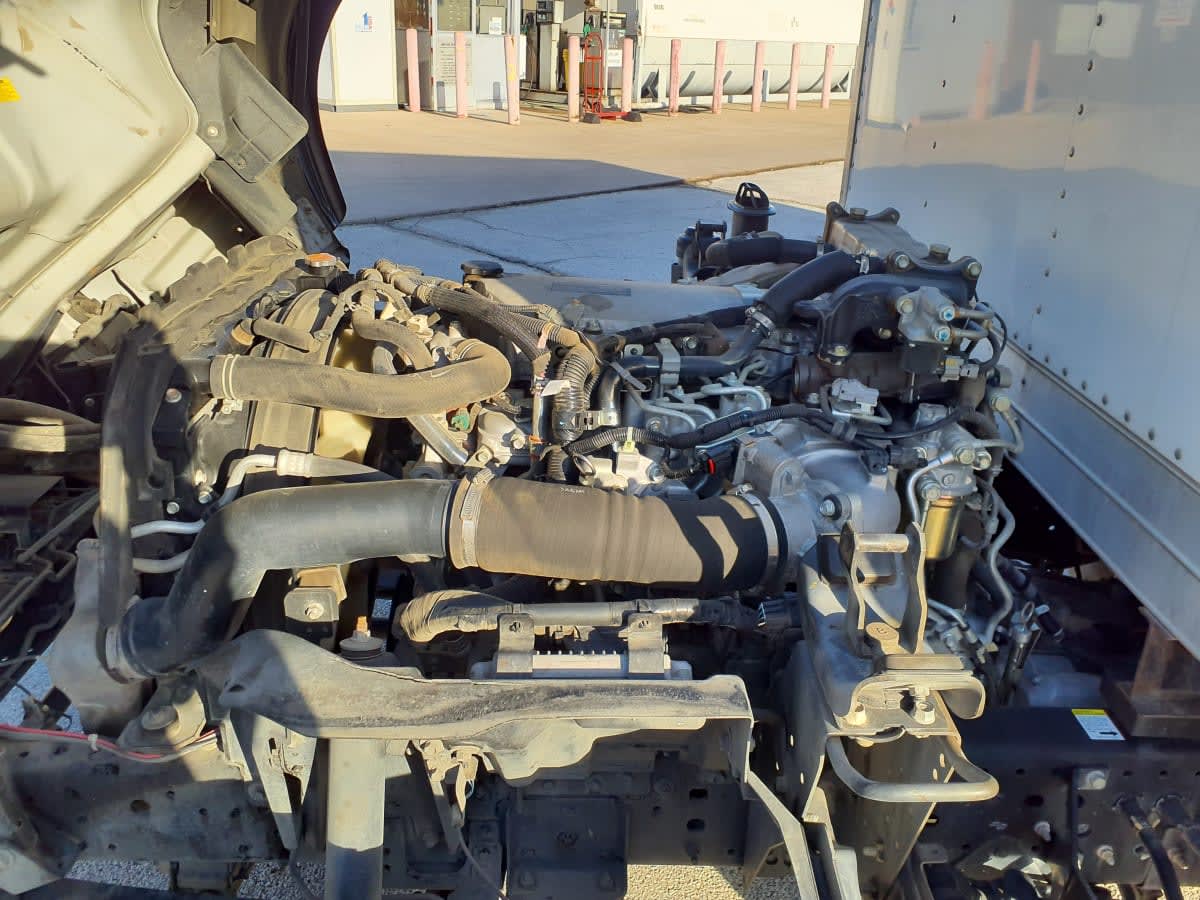 2019 Isuzu NPR HD 233780