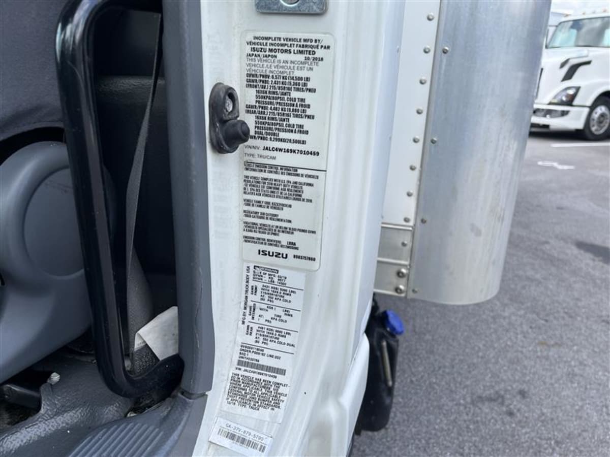 2019 Isuzu NPR HD 233789