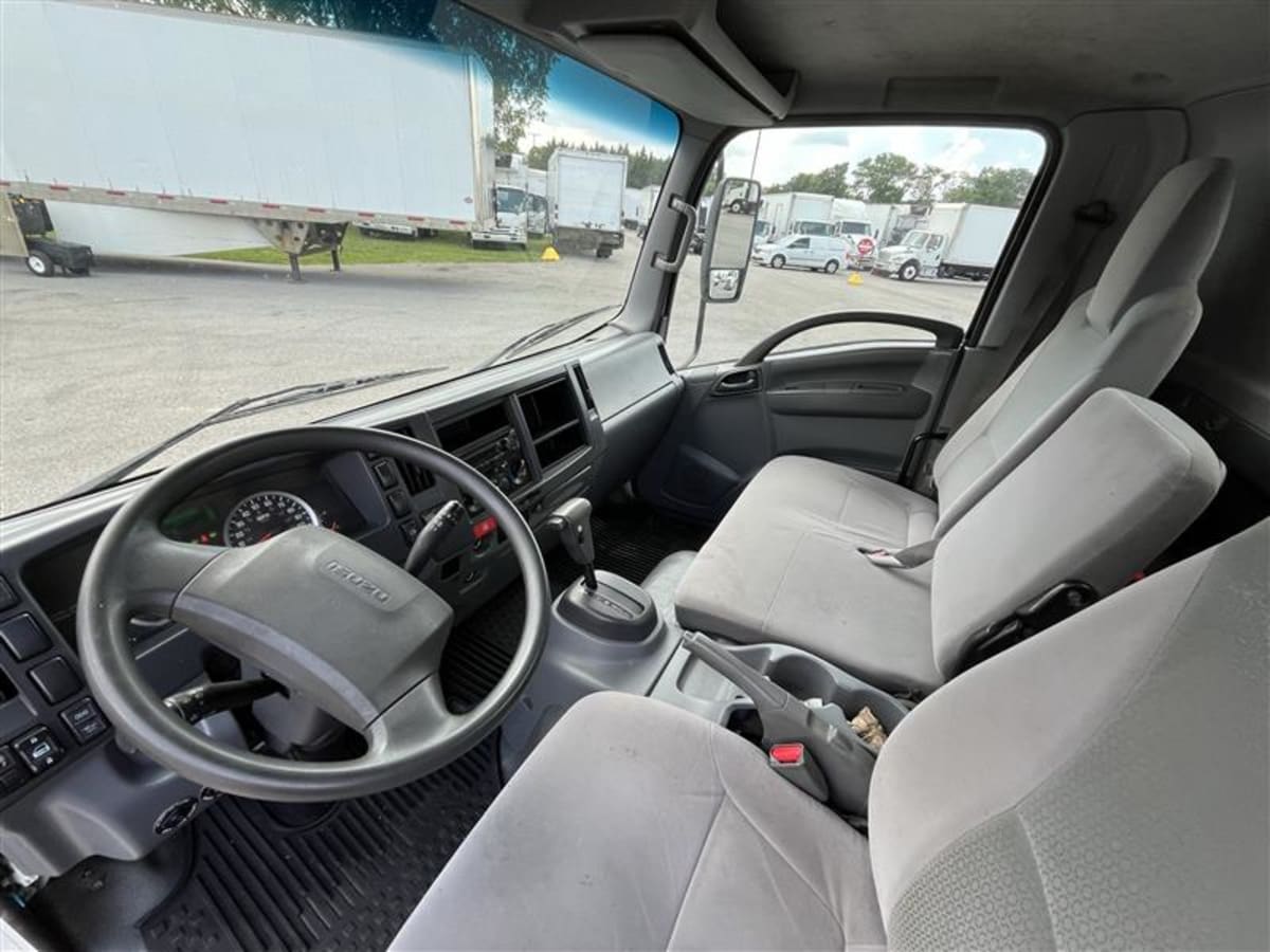 2019 Isuzu NPR HD 233789