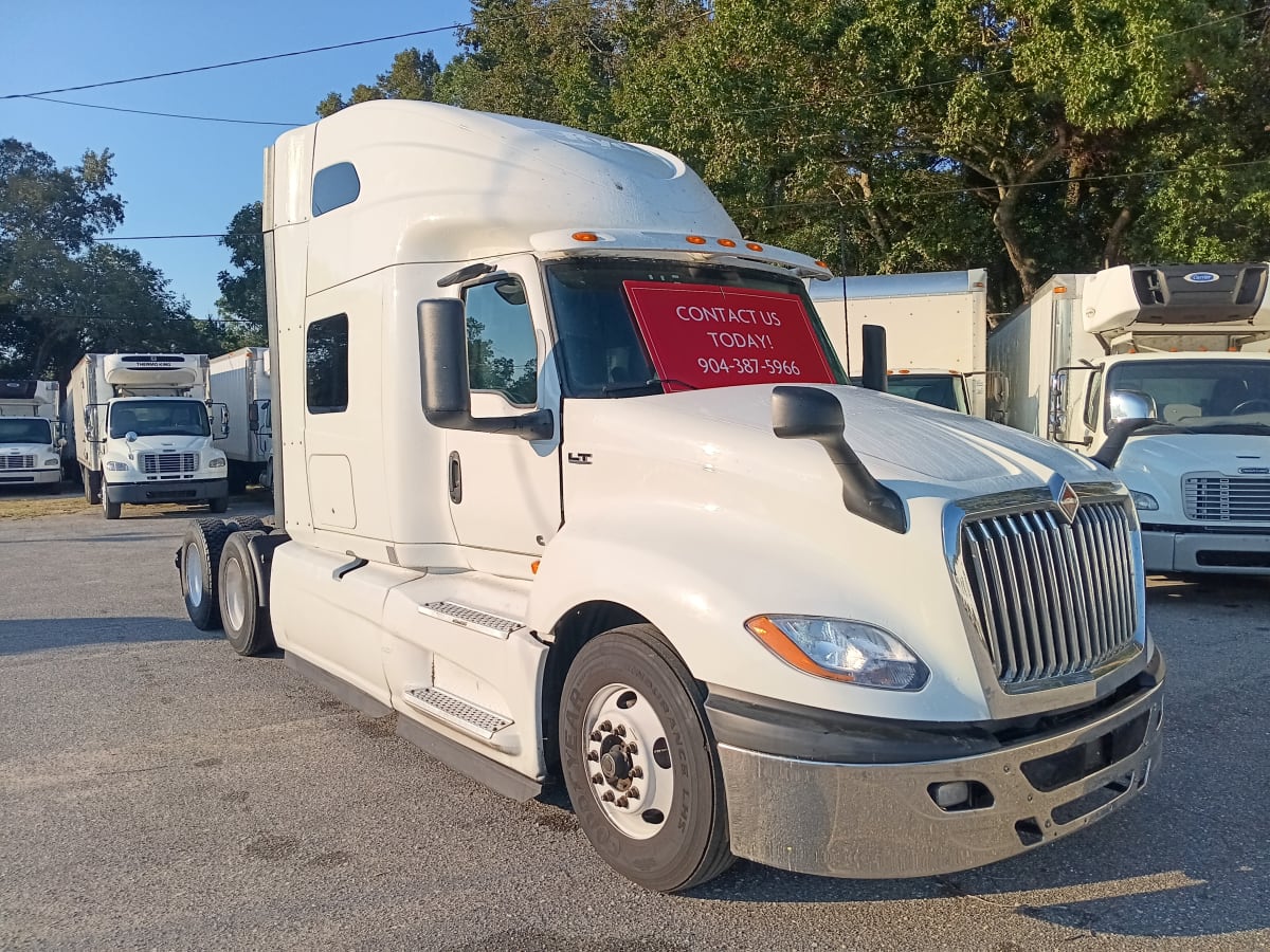 2020 Navistar International LT625 SLPR CAB 233864