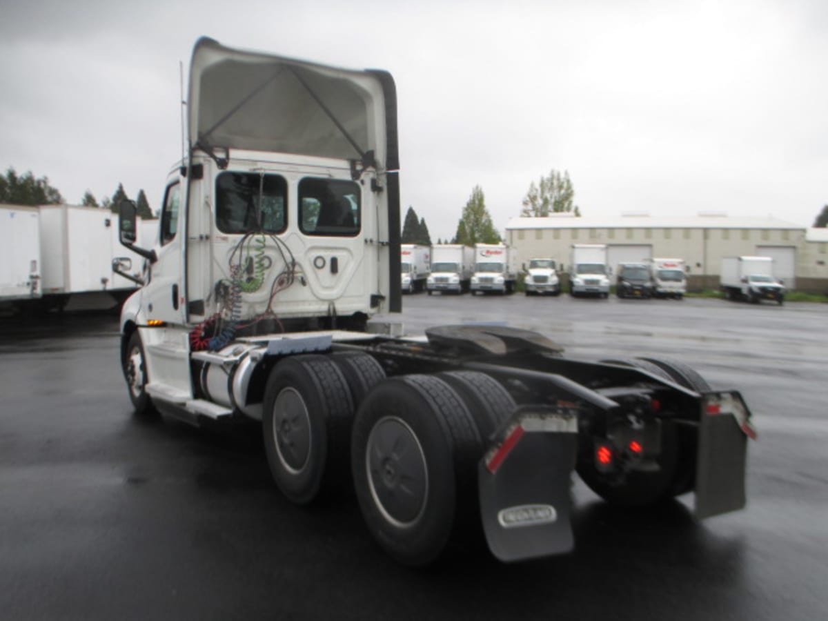 2020 Freightliner/Mercedes NEW CASCADIA PX12664 233975