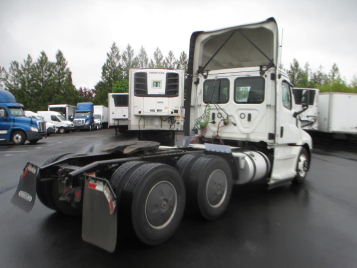 2020 Freightliner/Mercedes NEW CASCADIA PX12664 233975