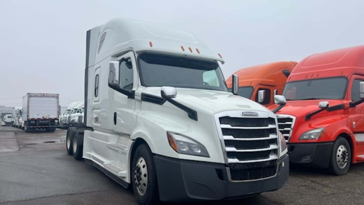 2020 Freightliner/Mercedes NEW CASCADIA PX12664 234104