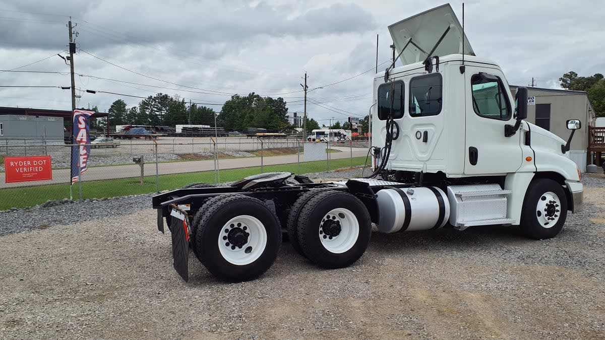 2020 Freightliner/Mercedes CASCADIA 125 234305