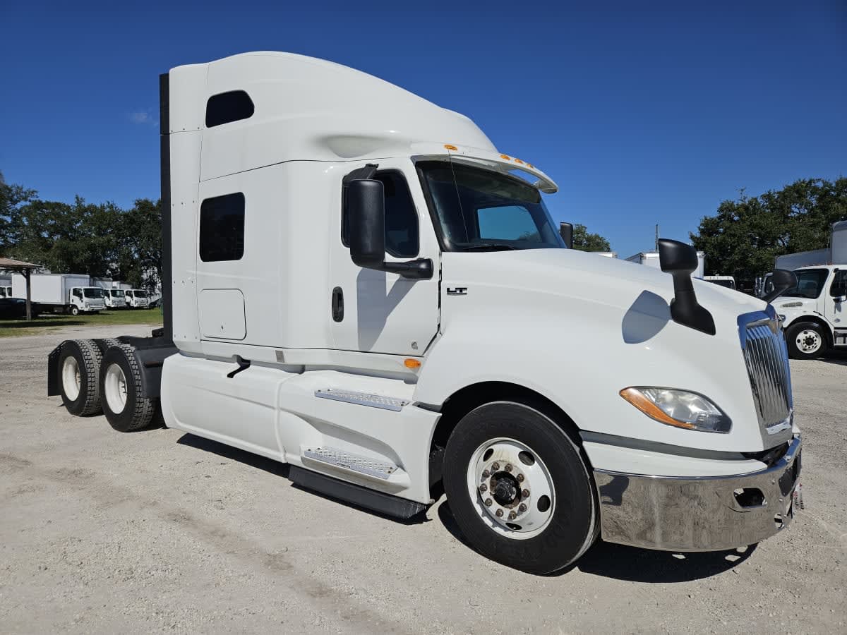 2020 Navistar International LT625 SLPR CAB 234527
