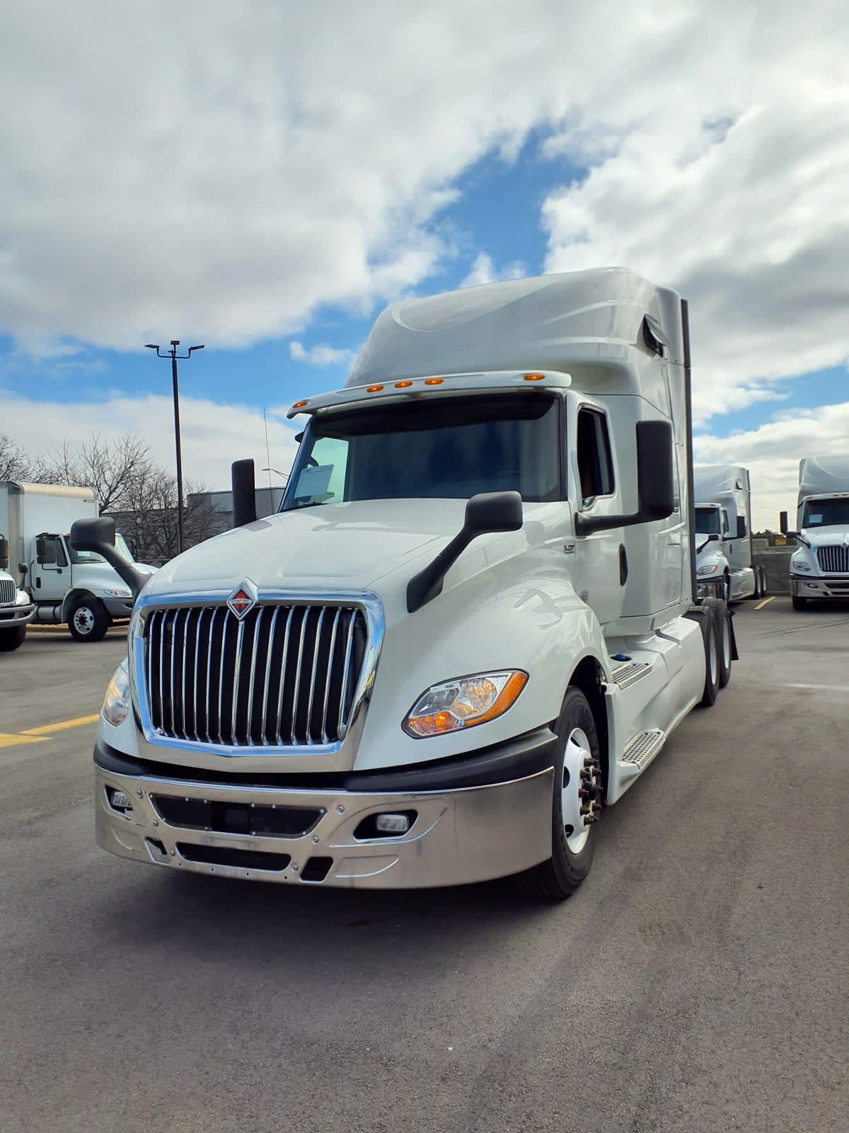 2020 Navistar International LT625 SLPR CAB 234533