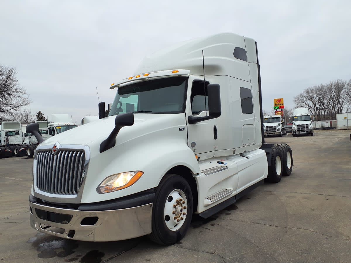 2020 Navistar International LT625 SLPR CAB 234568