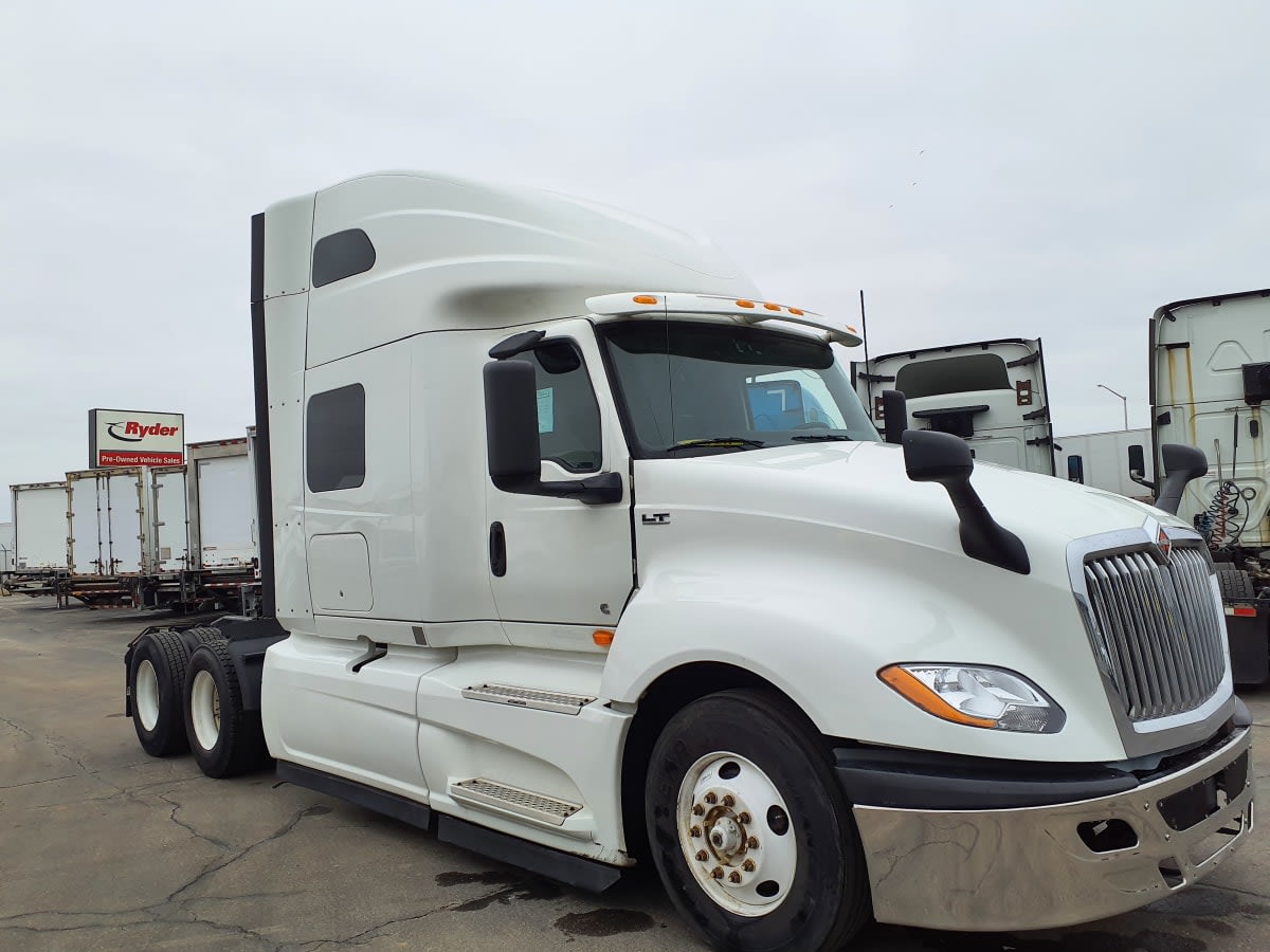 2020 Navistar International LT625 SLPR CAB 234568