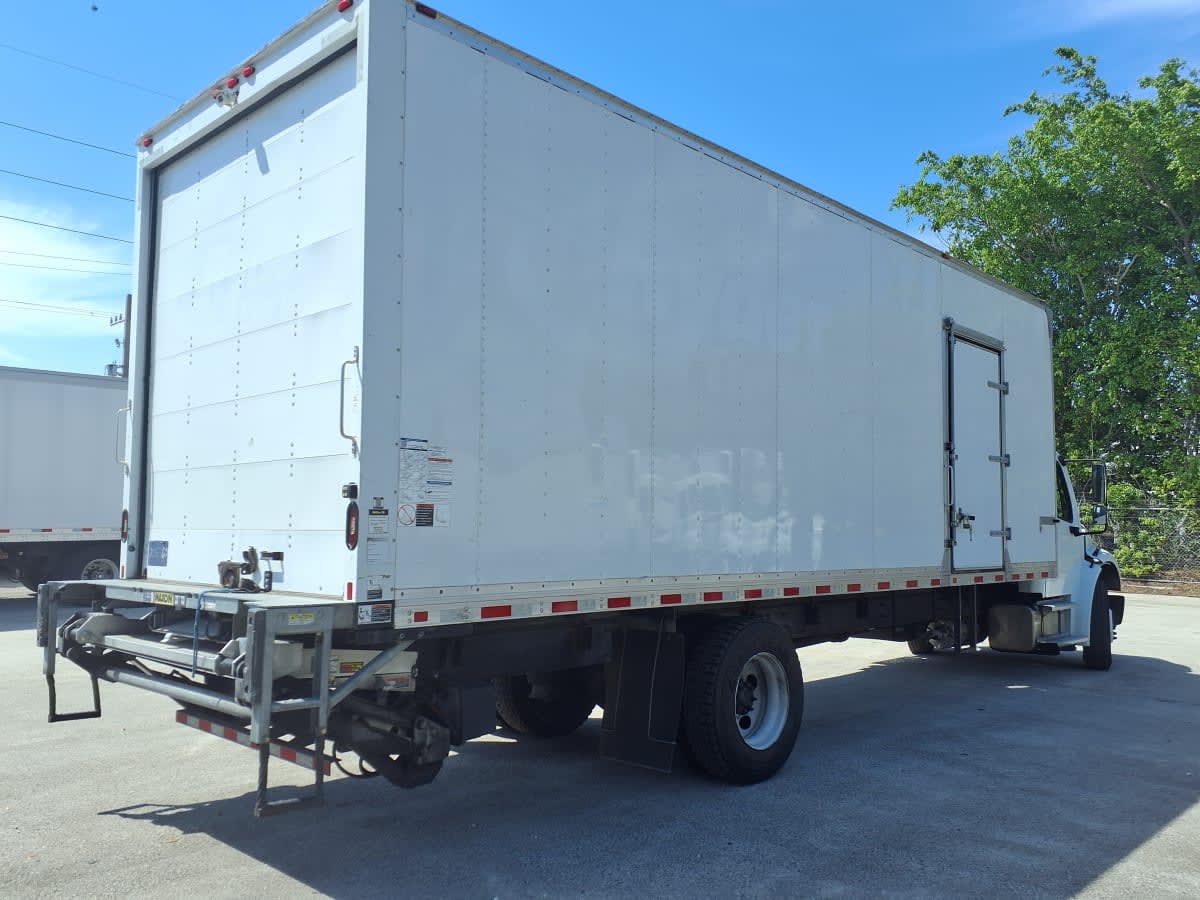 2021 Freightliner/Mercedes M2 106 235360