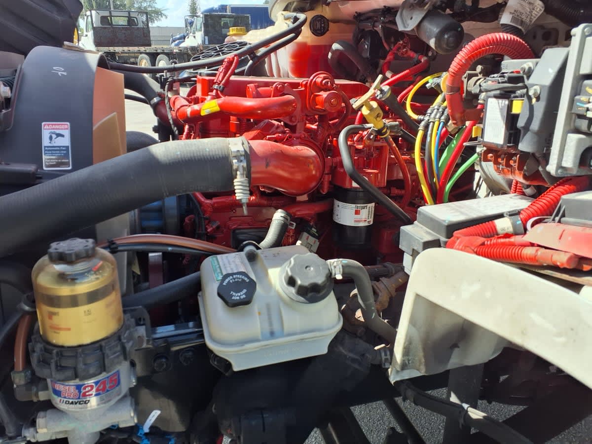 2021 Freightliner/Mercedes M2 106 235362