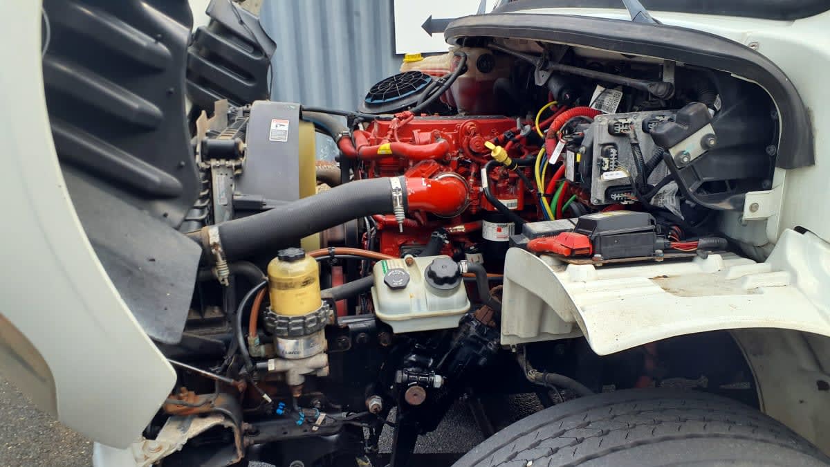 2021 Freightliner/Mercedes M2 106 235377