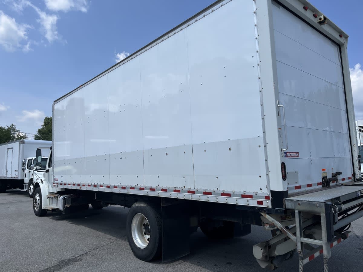 2020 Freightliner M2 106 in Beltsville, MD — photo 6