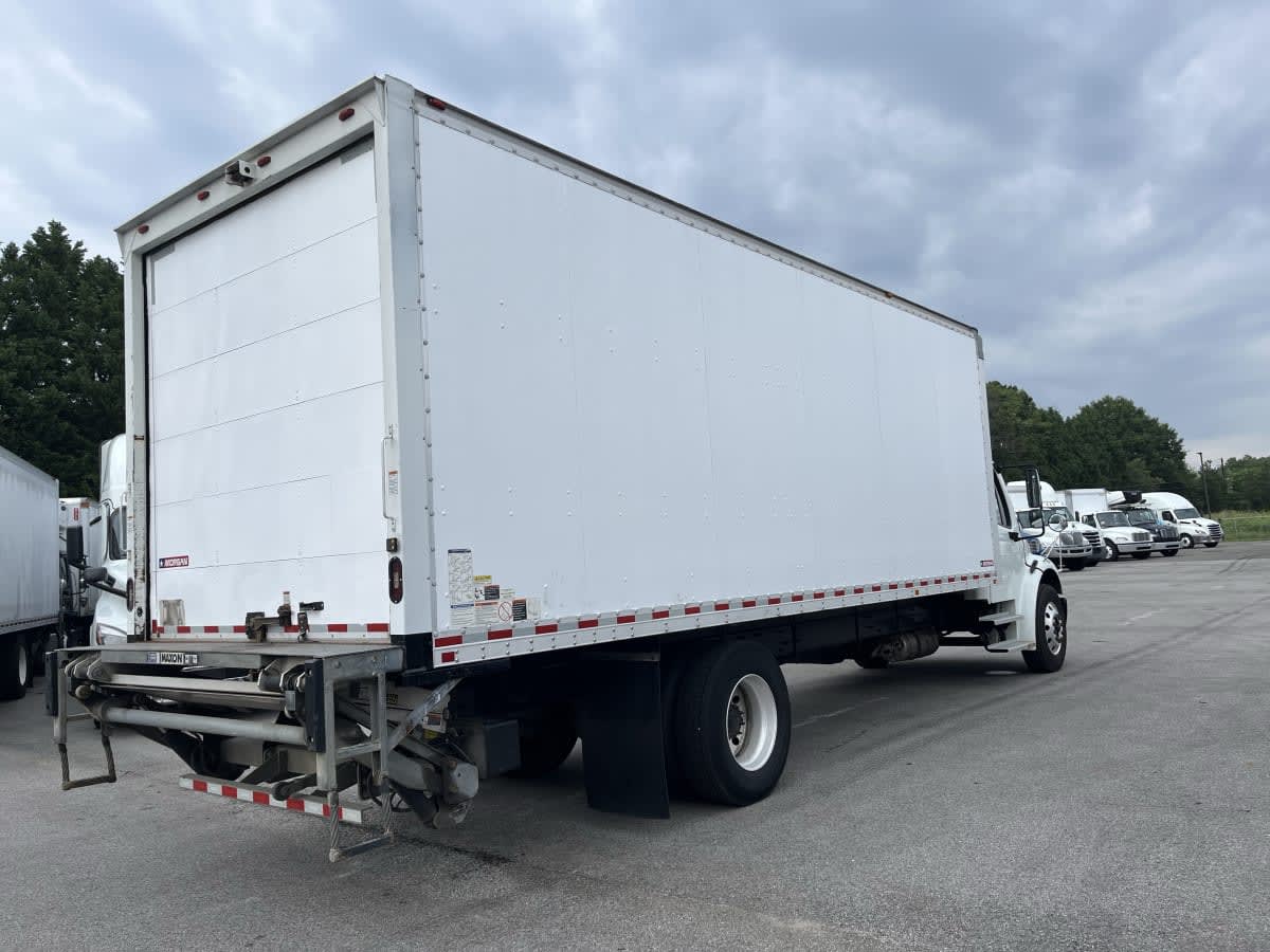 2020 Freightliner M2 106 in Beltsville, MD — photo 4