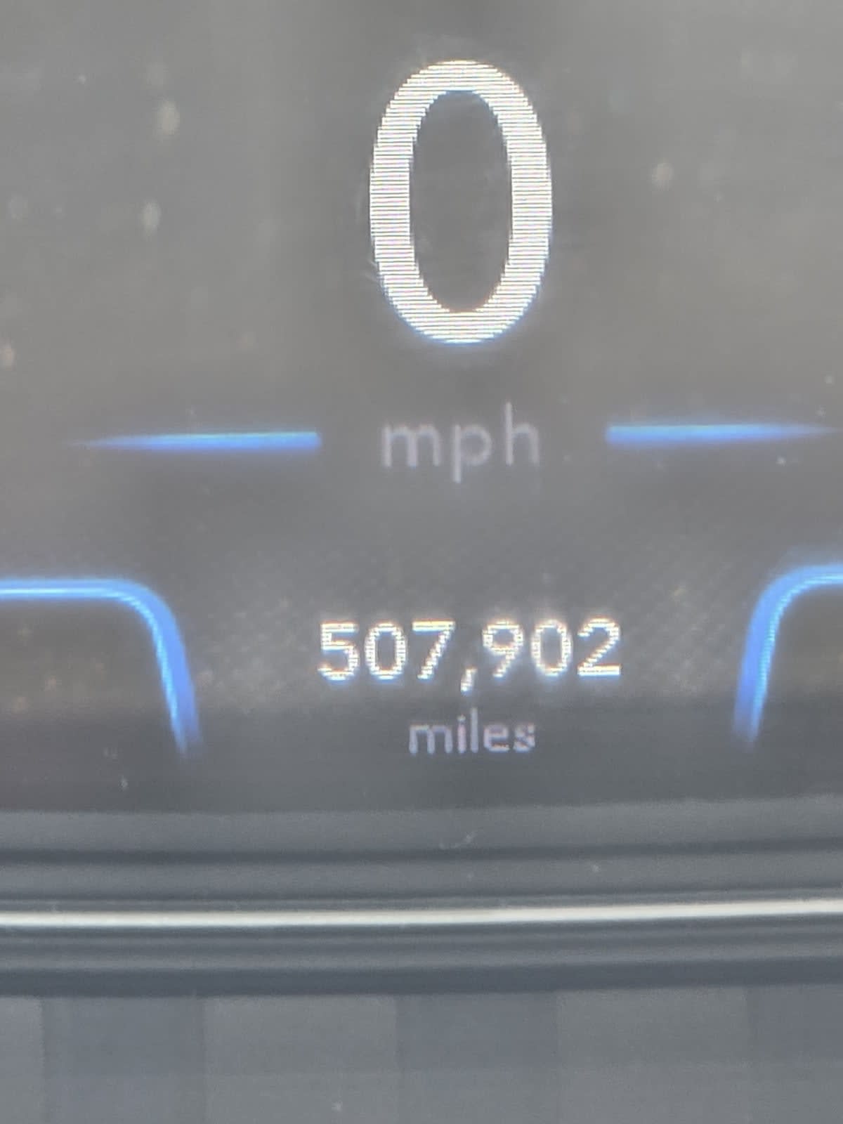 2020 International - image 10