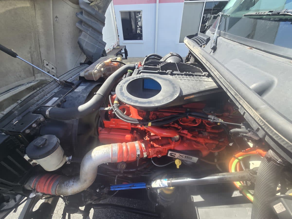 2020 International - image 9