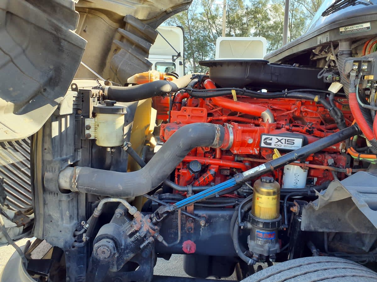2020 International - image 9
