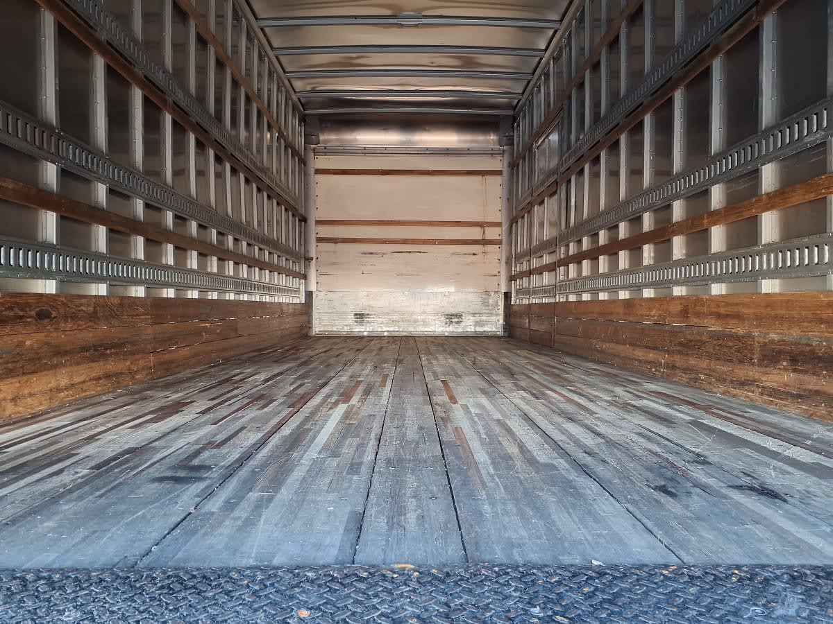 2021 Freightliner M2 106 in Dallas, TX — photo 8